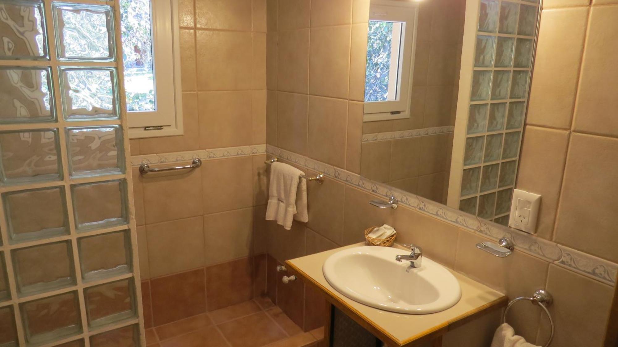 Cabanas & Aparts Lancuyen, Villa De Montana Villa La Angostura Dış mekan fotoğraf