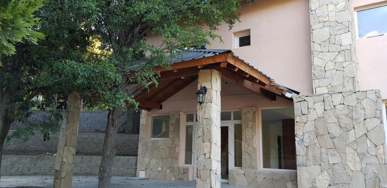Cabanas & Aparts Lancuyen, Villa De Montana Villa La Angostura Oda fotoğraf